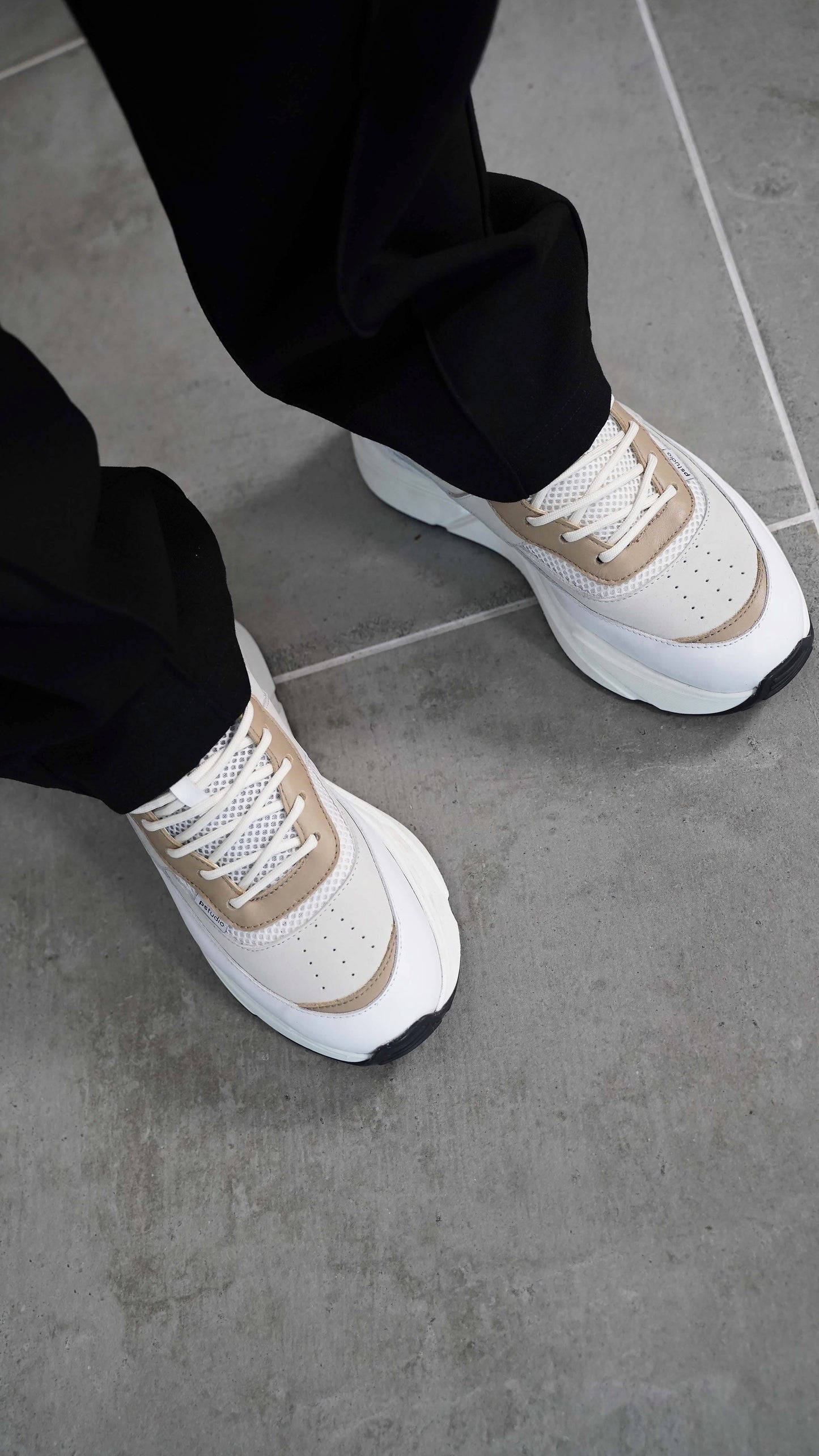 LOW TOP RUNNER LAYER