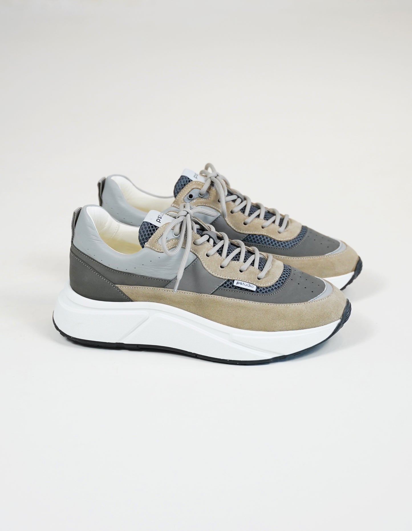 LOW TOP RUNNER GRAY